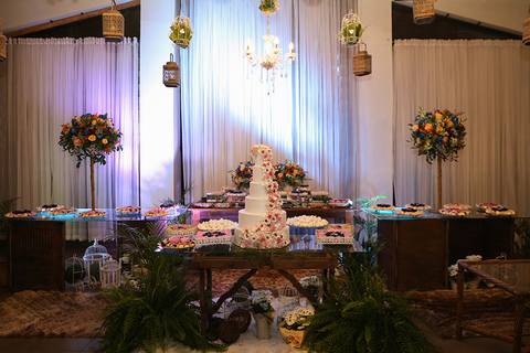 Decoração, mesa do bolo'