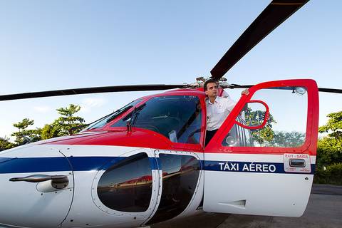 Piloto de helicóptero Felipe Daumas'