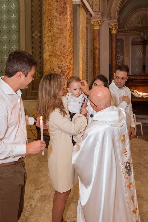 Batizado do Matheus na Igreja do Calvário - Paróquia São Paulo da Cruz - Tarik Dhiego Fotografia'