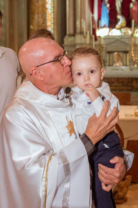 Batizado do Matheus na Igreja do Calvário - Paróquia São Paulo da Cruz - Tarik Dhiego Fotografia'