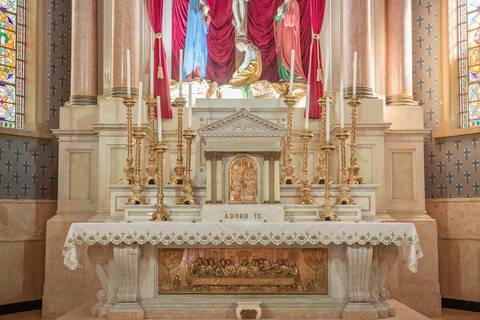 Igreja do Calvário - Paróquia São Paulo da Cruz'