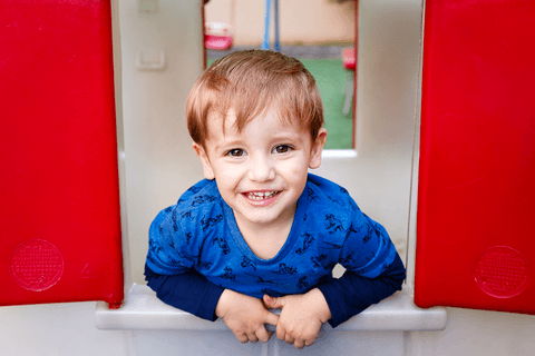 festa de aniversário infantil, sorriso espontâneo'