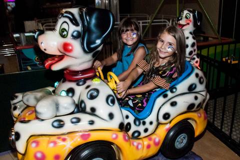 diversão no brinquedo eletrônico'