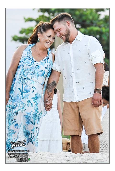 Casamento realizado na praia. 
Praias do Litoral do Paraná.'