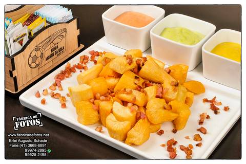 Fotografia de Gastronomia / Aipim Frito com Bacon'