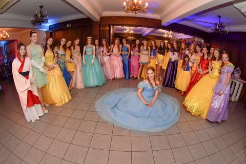 Aniversário 15 Anos / Castello Trevizzo / Princesa Cinderela'