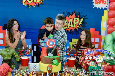 Fotografias de Aniversário Infantil / Tema: Os Vingadores'