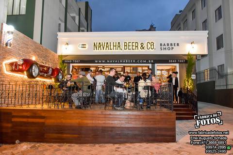 Ambientes de Barbearia / Navalha & Beer'