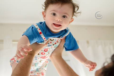 ensaio lifestyle acompanhamento bebe 6 meses em casa fotografia infantil a domicilio sp'