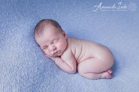 Ensaio de recém-nascidos em domicílio'