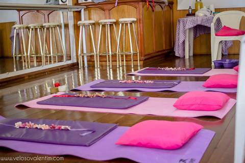 chá de bençãos para gestantes na casa Humaniza Taguatinga Brasília DF Melissa Martinelli Doulas de Brasília parto humanizado pintura de barriga ultrassom natural escalda pés'