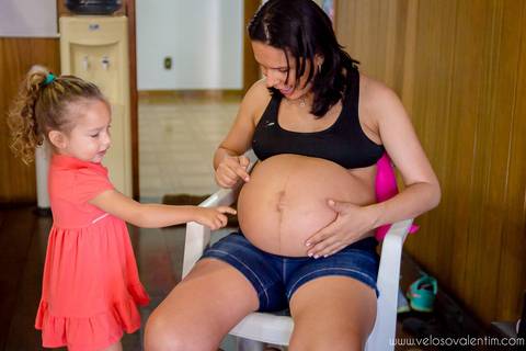 chá de bençãos para gestantes na casa Humaniza Taguatinga Brasília DF Melissa Martinelli Doulas de Brasília parto humanizado pintura de barriga ultrassom natural escalda pés'