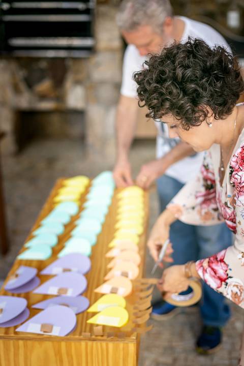 decoração festa infantil tema primavera flores de papel colorida Brasília papel e tesoura personalizada'