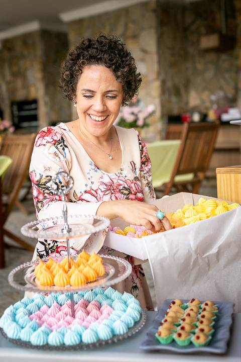 decoração festa infantil tema primavera flores de papel colorida Brasília papel e tesoura personalizada'