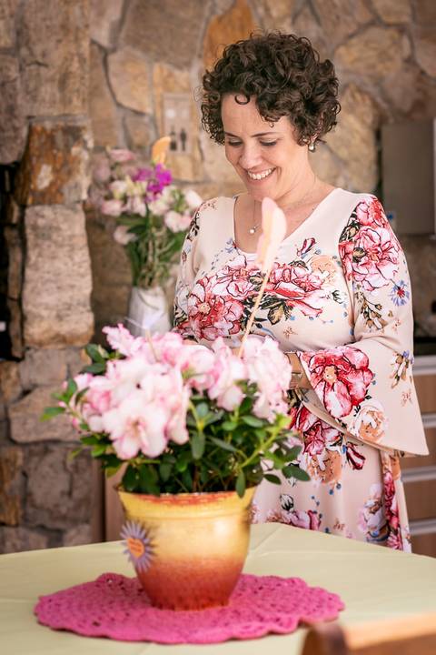decoração festa infantil tema primavera flores de papel colorida Brasília papel e tesoura personalizada'