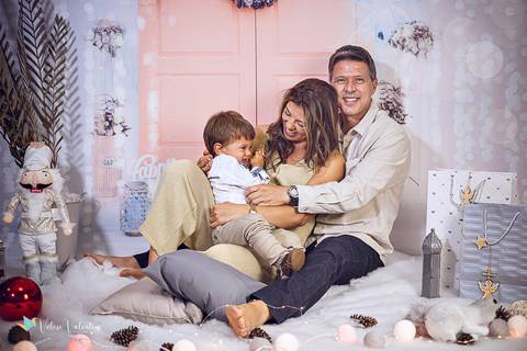 ensaio família ano novo reveillon 2021 feliz ano novo ensaio em estúdio Brasília DF ensaio família book família veloso valentim'