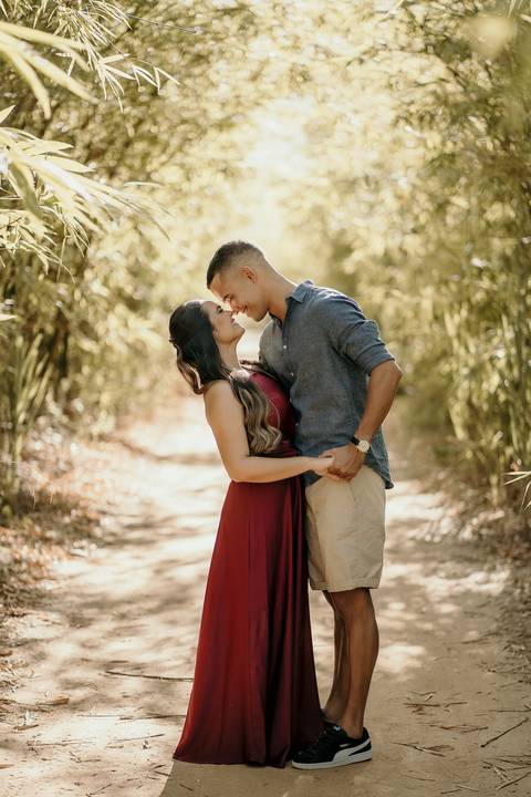 Ensaio Arthur e Ellen, pré casamento, pré wedding, praia de coqueirinho, fotos espontânea de casal, namorados, João Pessoa, litoral sul da paraíba,'