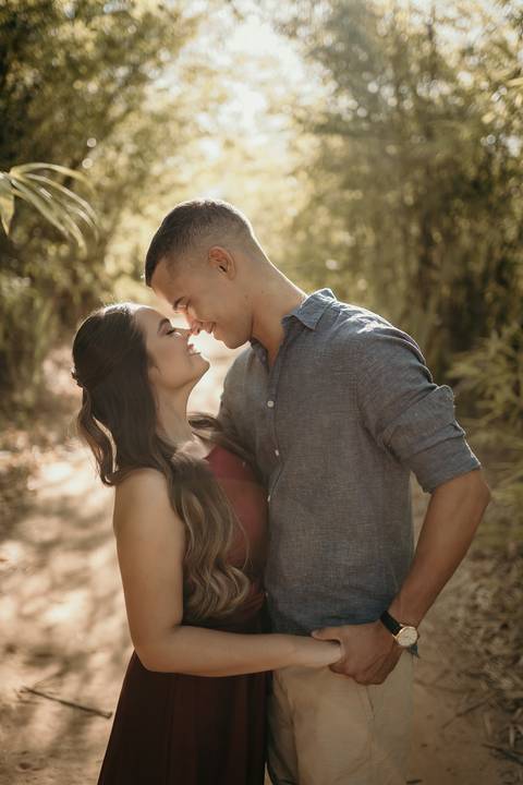 Ensaio Arthur e Ellen, pré casamento, pré wedding, praia de coqueirinho, fotos espontânea de casal, namorados, João Pessoa, litoral sul da paraíba,'