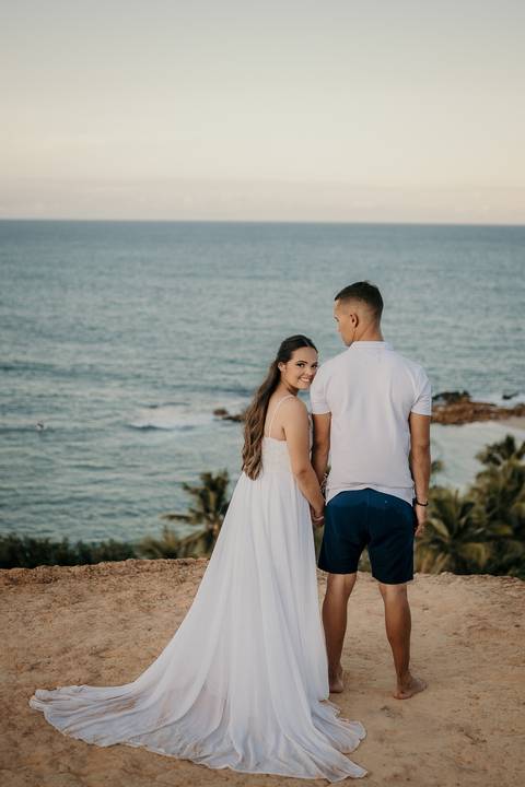 Ensaio Arthur e Ellen, pré casamento, pré wedding, praia de coqueirinho, fotos espontânea de casal, namorados, João Pessoa, litoral sul da paraíba, praia de coqueirinho,'