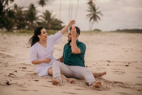 ensaio pré wedding, pré casamento, fotos espontâneas, ensaio casal, por do sol, barra de gramame, fotografo João Pessoa, litoral sul PB, empresa de fotografia em João Pessoa,'