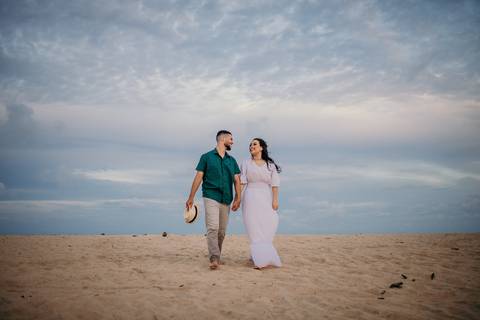 ensaio pré wedding, pré casamento, fotos espontâneas, ensaio casal, por do sol, barra de gramame, fotografo João Pessoa, litoral sul PB, empresa de fotografia em João Pessoa,'