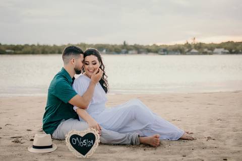 ensaio pré wedding, pré casamento, fotos espontâneas, ensaio casal, por do sol, barra de gramame, fotografo João Pessoa, litoral sul PB, empresa de fotografia em João Pessoa,'