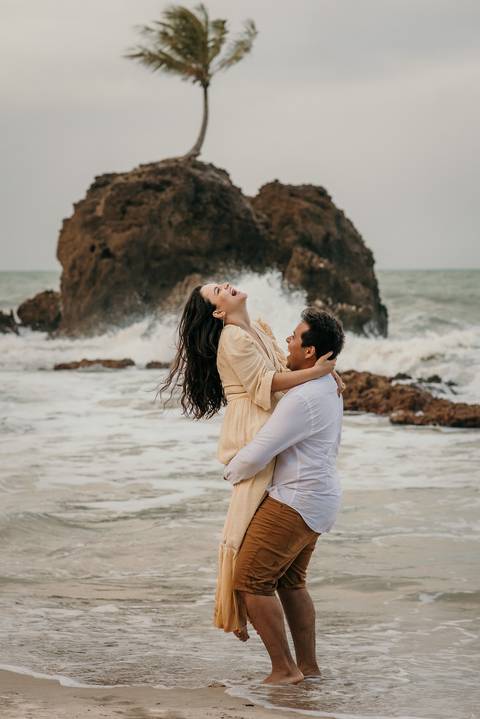 Praia de Tambaba, Praia de Coqueirinho, Canyon Coqueirinho, Dedo de Deus, ensaio pré wedding, ensaio pré casamento, ensaio casal, João Pessoa, conde, fotos espontâneas, fotos de casamento na praia, fotos de ensaio casal na praia'