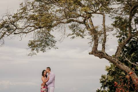 Ensaio pré wedding, pré casamento, recanto das sucupiras, ilha de Itamaracá, ensaio no recanto das sucupiras, por do sol, pré wedding nublado,'