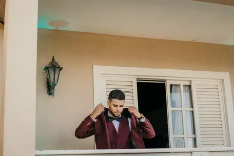 making of da noiva, making of do noivo, kasa falésia, casamento de dia, casamento na praia, Dafly makeup casamento ao ar livre, casamento no campo,'