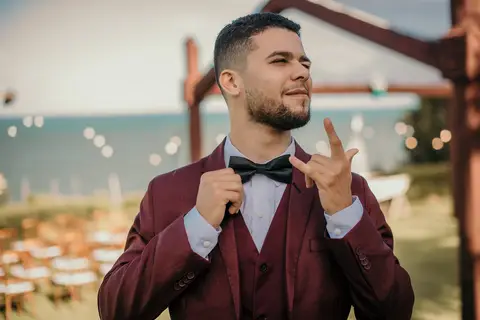 making of da noiva, making of do noivo, kasa falésia, casamento de dia, casamento na praia, Dafly makeup casamento ao ar livre, casamento no campo,'