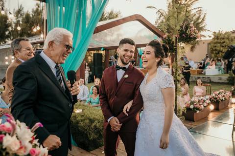 making of da noiva, making of do noivo, kasa falésia, casamento de dia, casamento na praia, Dafly makeup casamento ao ar livre, casamento no campo, casamento emocionante, '