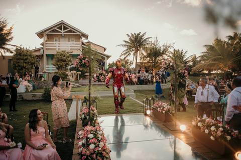 making of da noiva, making of do noivo, kasa falésia, casamento de dia, casamento na praia, Dafly makeup casamento ao ar livre, casamento no campo, casamento emocionante, homem de ferro, homem de ferro no casamento'