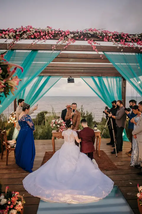 making of da noiva, making of do noivo, kasa falésia, casamento de dia, casamento na praia, Dafly makeup casamento ao ar livre, casamento no campo, casamento emocionante, '