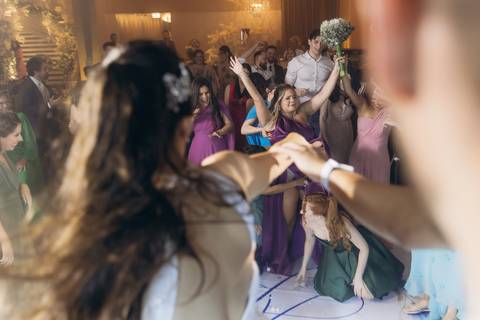 casamento Andressa e Lucas na Capela Santa Tereza D'ávila e recepção do casamento no Gracejos Recepções em João Pessoa, noivos emocionados, Daniel Araujo Fotografia, retrato de noivos, valsa de casamento, festa de casamentocasamento Andressa e Lucas na Ca'