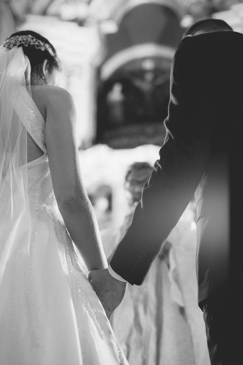 casamento Andressa e Lucas na Capela Santa Tereza D'ávila e recepção do casamento no Gracejos Recepções em João Pessoa, noivos emocionados'