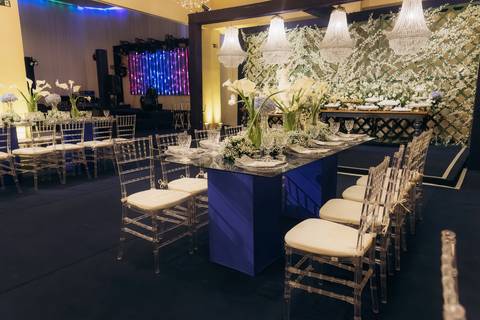 casamento Andressa e Lucas na Capela Santa Tereza D'ávila e recepção do casamento no Gracejos Recepções em João Pessoa, noivos emocionados, Daniel Araujo Fotografia'