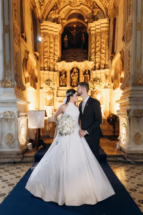 casamento Andressa e Lucas na Capela Santa Tereza D'ávila e recepção do casamento no Gracejos Recepções em João Pessoa, noivos emocionados, Daniel Araujo Fotografia'