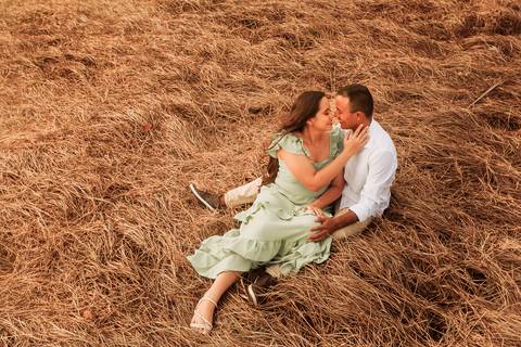 noivo e noiva na fazenda terra do sol'