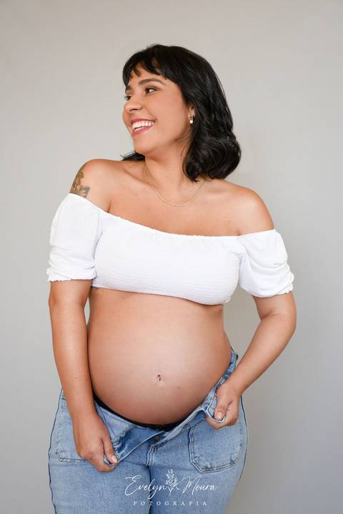 Ensaio Lifestyle Gestante - Ensaio Gestante Estúdio - Niterói, Rio de Janeiro - Evelyn Moura Fotografia - Ensaio de Gestante - Gestante - Newborn - Ensaio em casa - Doce gestar - ensaio estúdio gestante - parto - maternidade'