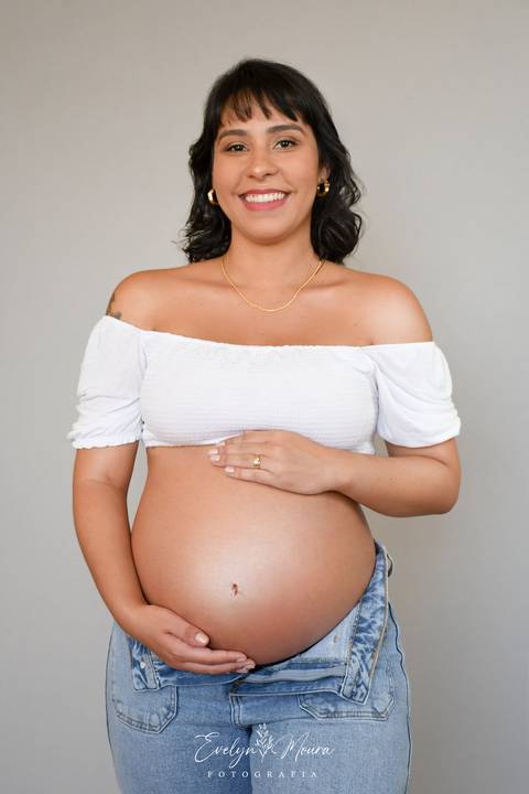 Ensaio Lifestyle Gestante - Ensaio Gestante Estúdio - Niterói, Rio de Janeiro - Evelyn Moura Fotografia - Ensaio de Gestante - Gestante - Newborn - Ensaio em casa - Doce gestar - ensaio estúdio gestante - parto - maternidade'