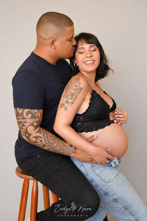 Ensaio Lifestyle Gestante - Ensaio Gestante Estúdio - Niterói, Rio de Janeiro - Evelyn Moura Fotografia - Ensaio de Gestante - Gestante - Newborn - Ensaio em casa - Doce gestar - ensaio estúdio gestante - parto - maternidade'