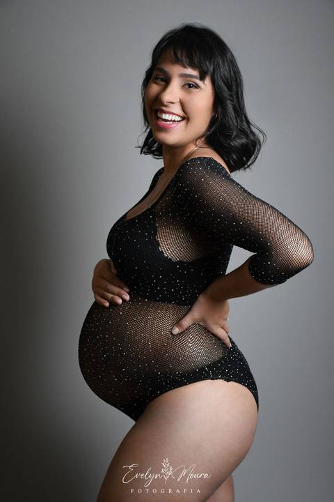 Ensaio Lifestyle Gestante - Ensaio Gestante Estúdio - Niterói, Rio de Janeiro - Evelyn Moura Fotografia - Ensaio de Gestante - Gestante - Newborn - Ensaio em casa - Doce gestar - ensaio estúdio gestante - parto - maternidade'
