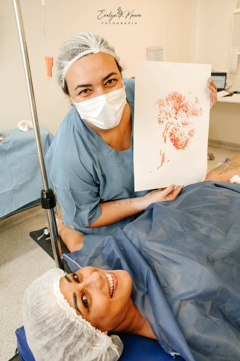 Fotografia de Parto - Newborn - Evelyn Moura Fotografia em Niterói, Rio de Janeiro - ensaio infantil - newborn de recém nascido - partos - parto em niteroi - registro de parto - maternidade são francisco'
