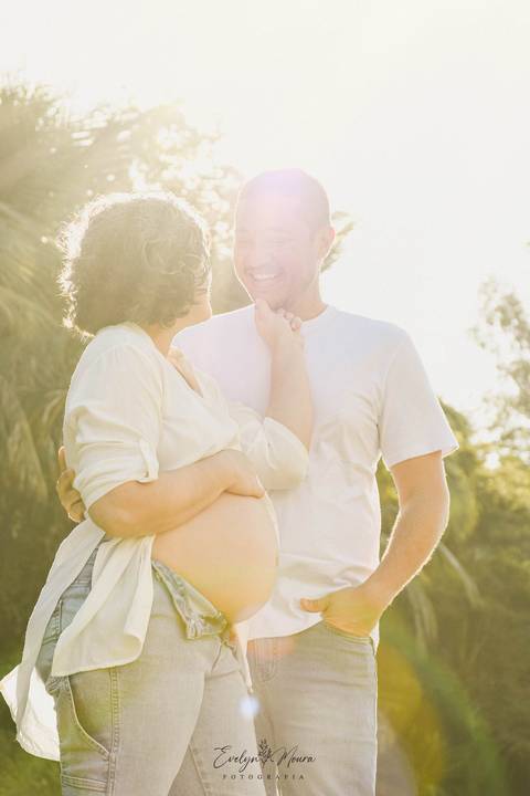 Ensaio Lifestyle Gestante - Ensaio Gestante Estúdio - Niterói, Rio de Janeiro - Evelyn Moura Fotografia - Ensaio de Gestante - Gestante - Newborn - Ensaio em casa - Doce gestar - ensaio estúdio gestante - parto - maternidade'