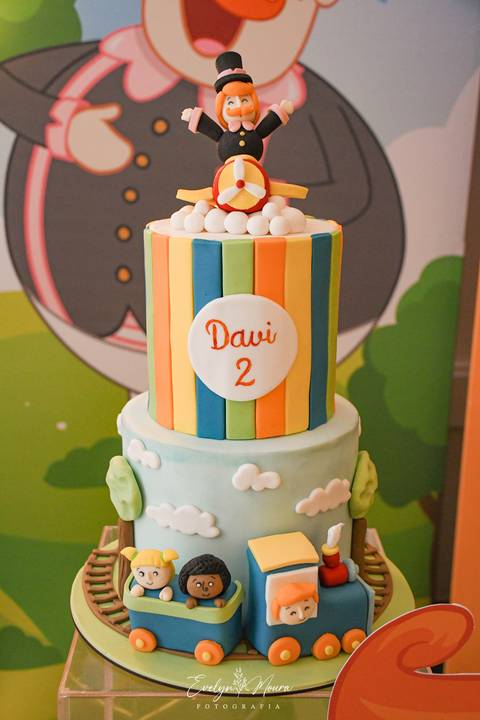 Festa Infantil - Evelyn Moura Fotografia - Fotografia em Niterói, Rio de Janeiro - casa de festa - decoração - decoração de festa - festa colorida- docinhos - bolo - criança - crianças - festa linda - mundo bita - bolo e guaraná - festa em niterói '