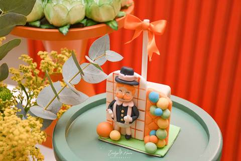 Festa Infantil - Evelyn Moura Fotografia - Fotografia em Niterói, Rio de Janeiro - casa de festa - decoração - decoração de festa - festa colorida- docinhos - bolo - criança - crianças - festa linda - mundo bita - bolo e guaraná - festa em niterói '