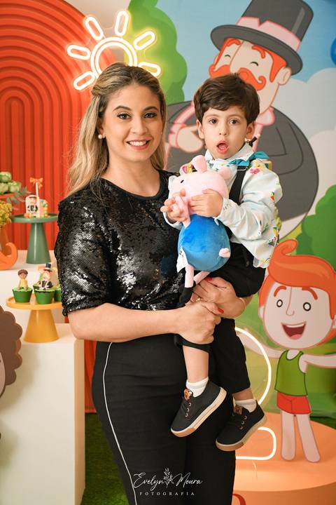 Festa Infantil - Evelyn Moura Fotografia - Fotografia em Niterói, Rio de Janeiro - casa de festa - decoração - decoração de festa - festa colorida- docinhos - bolo - criança - crianças - festa linda - mundo bita - bolo e guaraná - festa em niterói '