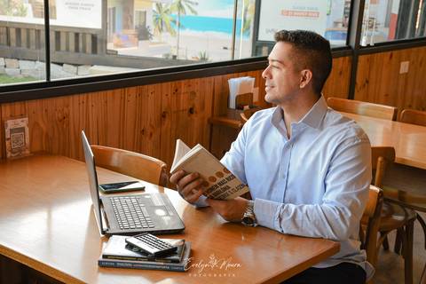 Festa Infantil - Evelyn Moura Fotografia - Fotografia em Niterói, Rio de Janeiro - casa de festa - decoração - decoração de festa - festa colorida- docinhos - bolo - criança - crianças - festa linda - marca pessoal - ensaio profissional'