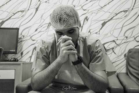 Fotografia de Parto - Newborn - Evelyn Moura Fotografia em Niterói, Rio de Janeiro - ensaio infantil - newborn de recém nascido - partos - parto em niteroi - registro de parto - maternidade são francisco - doce nascer - parto humanizado'