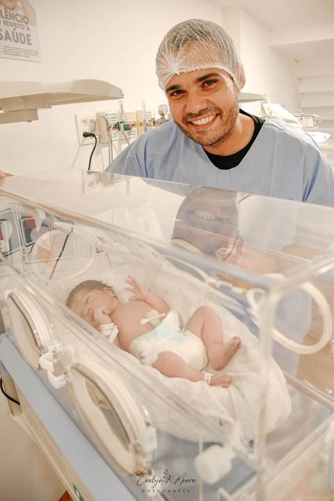 Fotografia de Parto - Newborn - Evelyn Moura Fotografia em Niterói, Rio de Janeiro - ensaio infantil - newborn de recém nascido - partos - parto em niteroi - registro de parto - maternidade são francisco - doce nascer - parto humanizado'